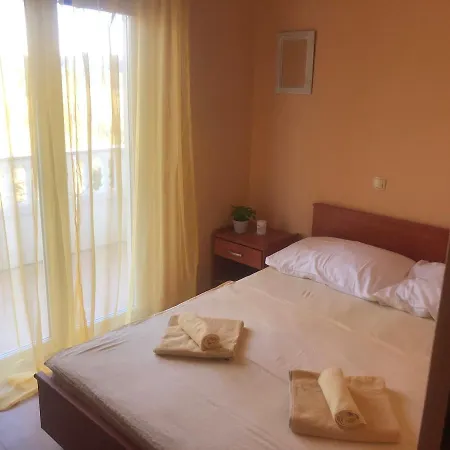 Fafandjel * Rab Town