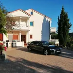 Apartment Fafandjel Rab Town