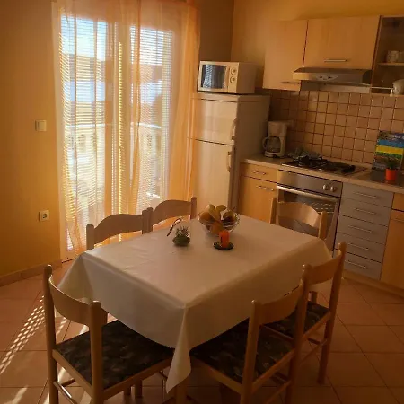 Fafandjel Apartament *